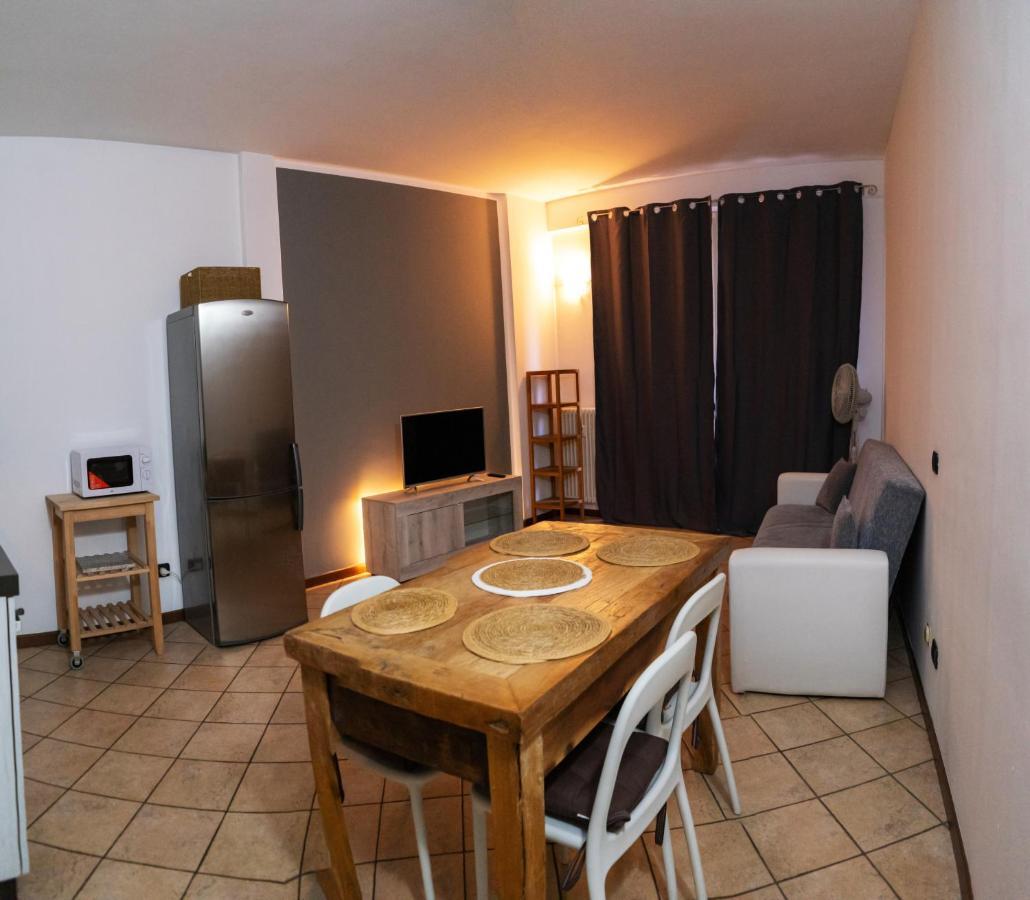 レッコLa Casa Di Aleアパートメント エクステリア 写真