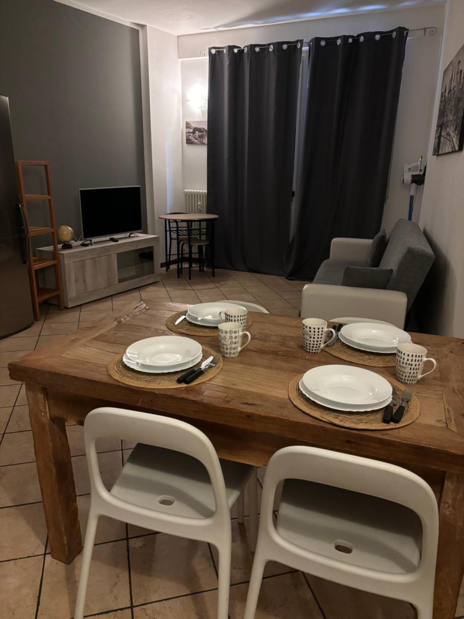 レッコLa Casa Di Aleアパートメント エクステリア 写真
