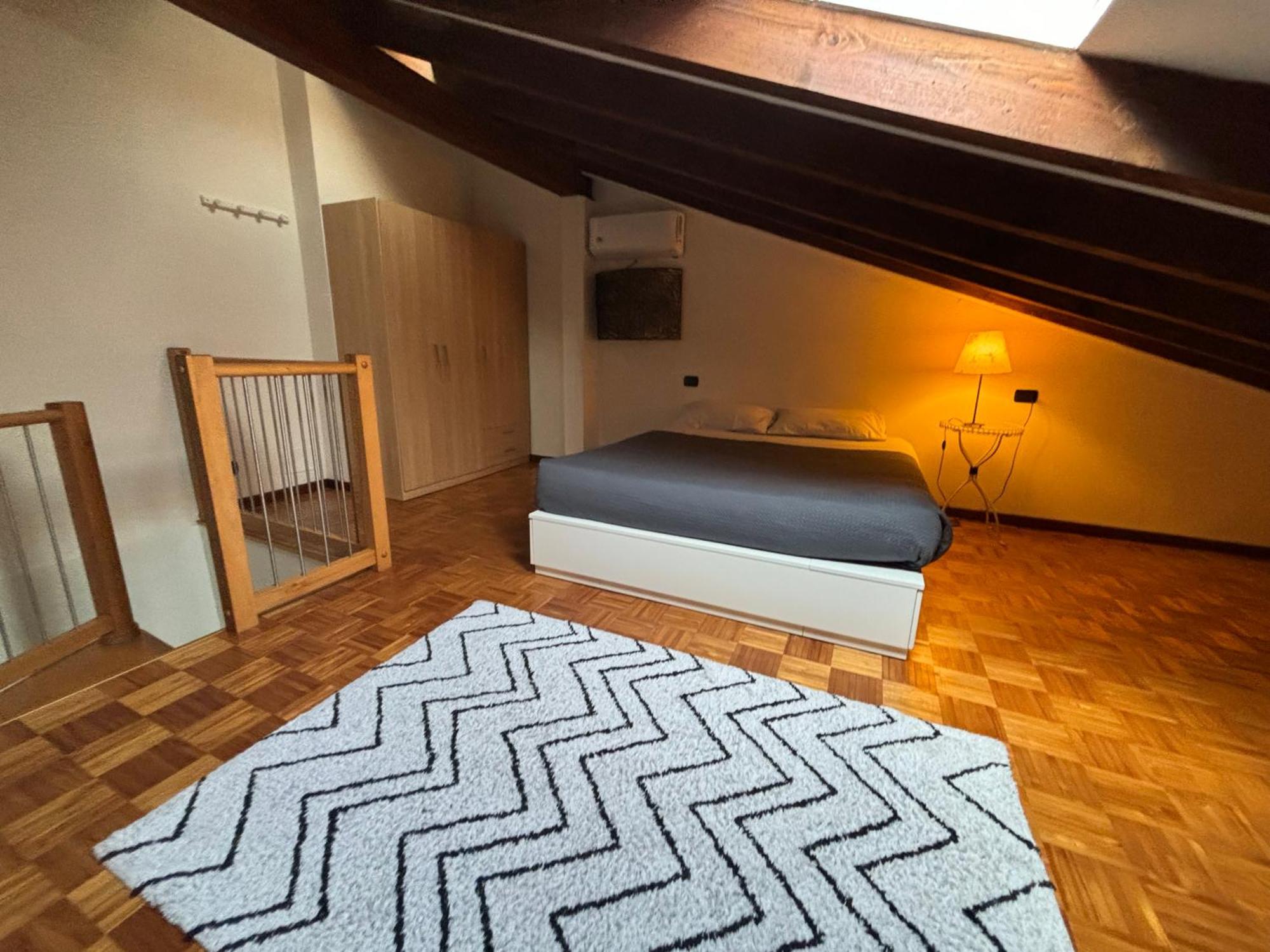 レッコLa Casa Di Aleアパートメント エクステリア 写真